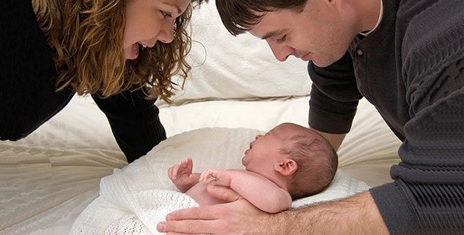 aglayan bebek klinik muayene onemli noktalar ve tedavi